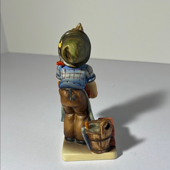 Charming Blue and Brown Hummel 1955 - The Builder GH112 - Picture 3 of 9